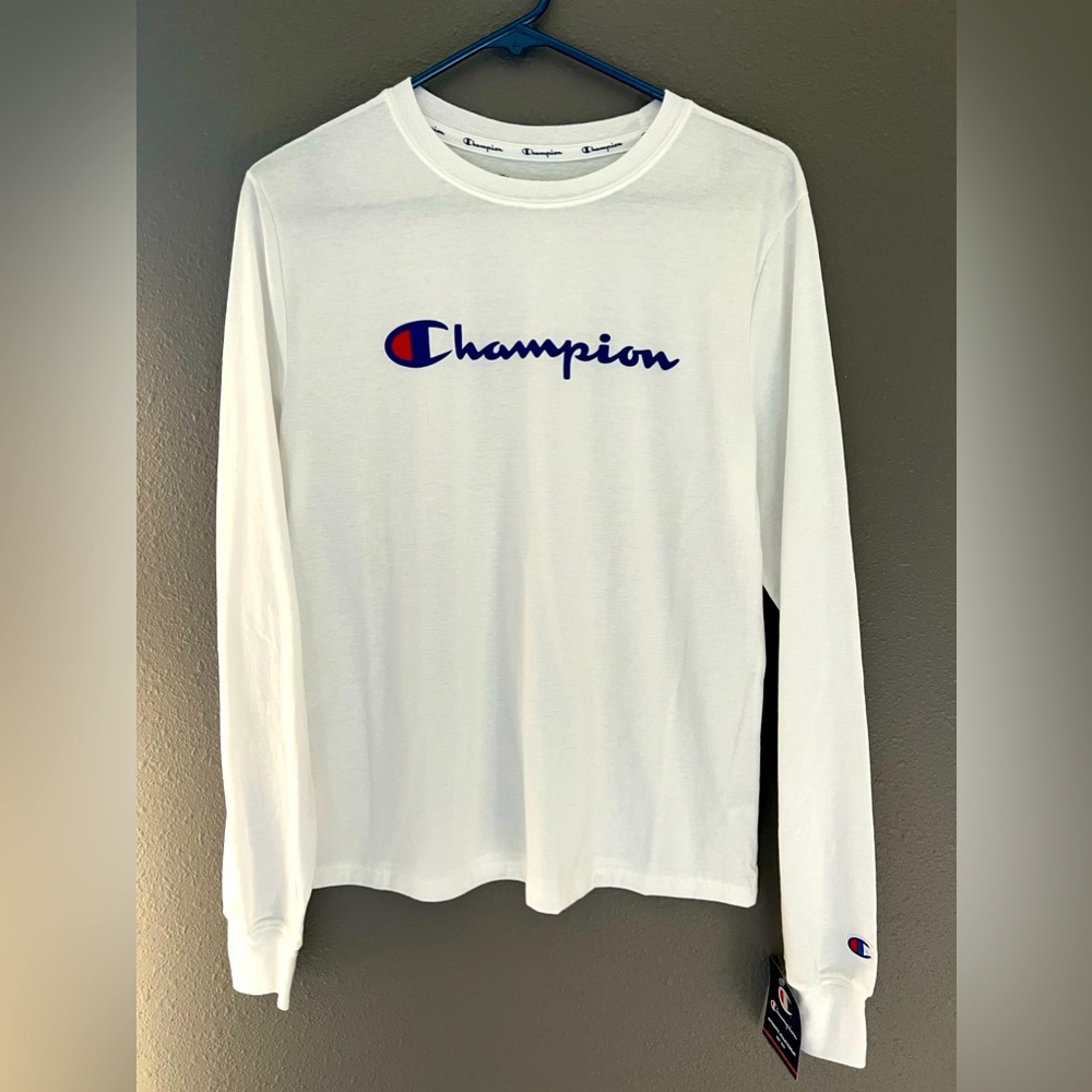 NWT Women’s Champion long sleeve tee.  Size Medium.